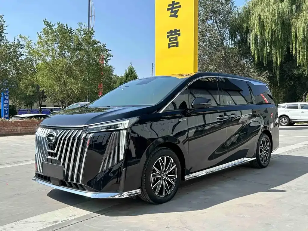 GAC Motor Trumpchi M8 — фото 1