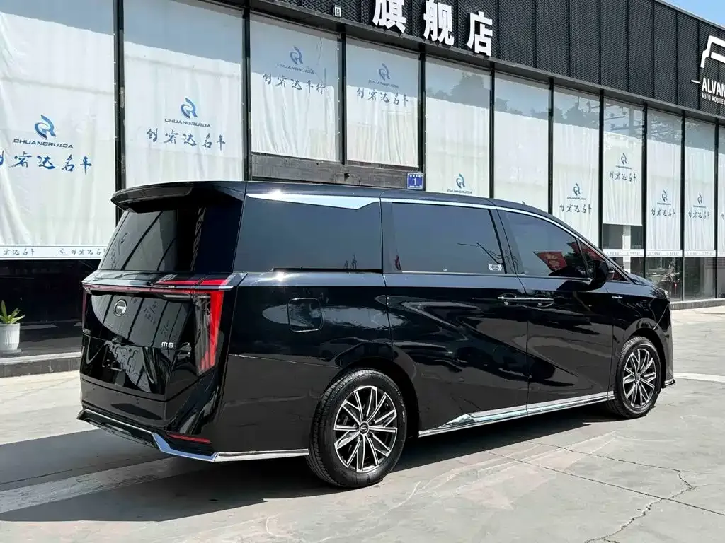 GAC Motor Trumpchi M8 — фото 9