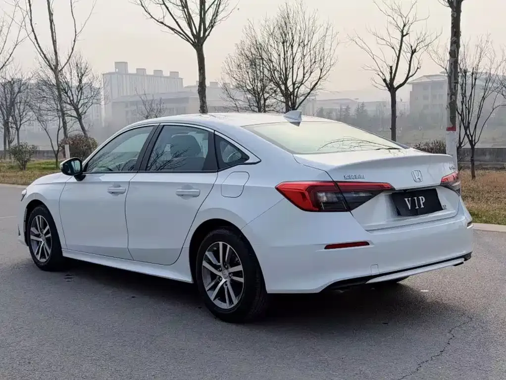 Honda Civic — фото 5
