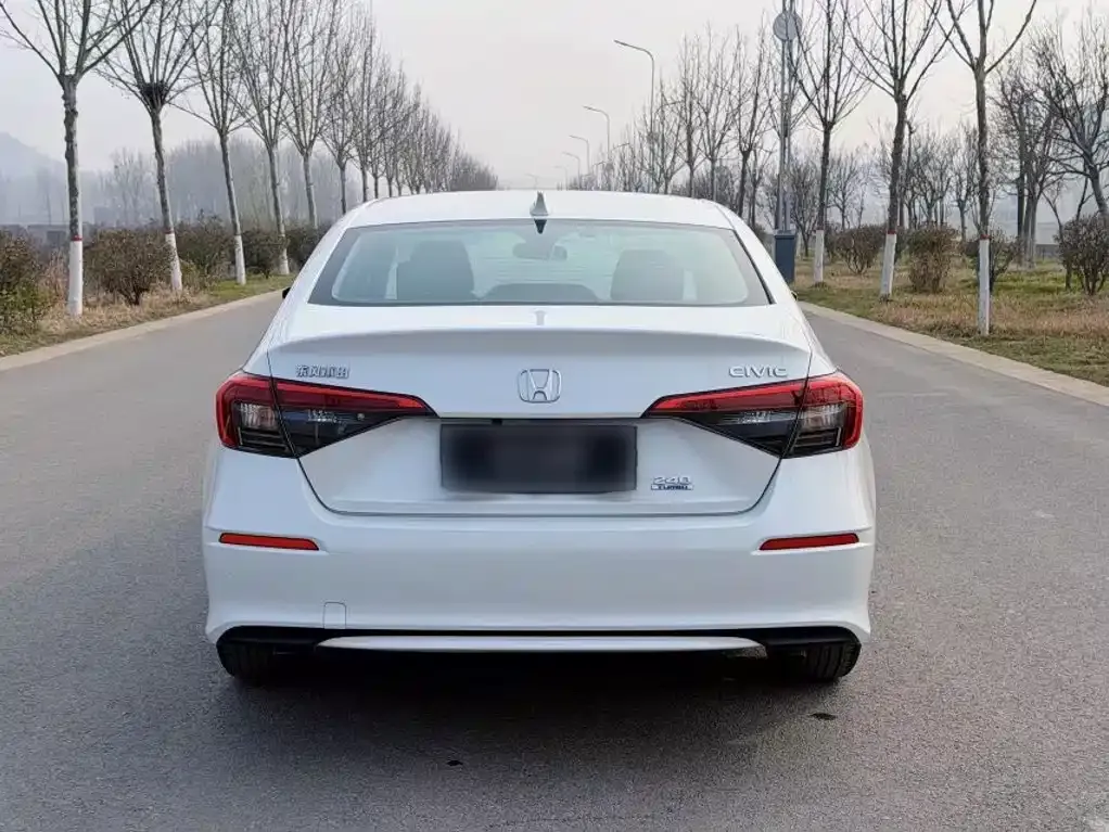 Honda Civic — фото 4