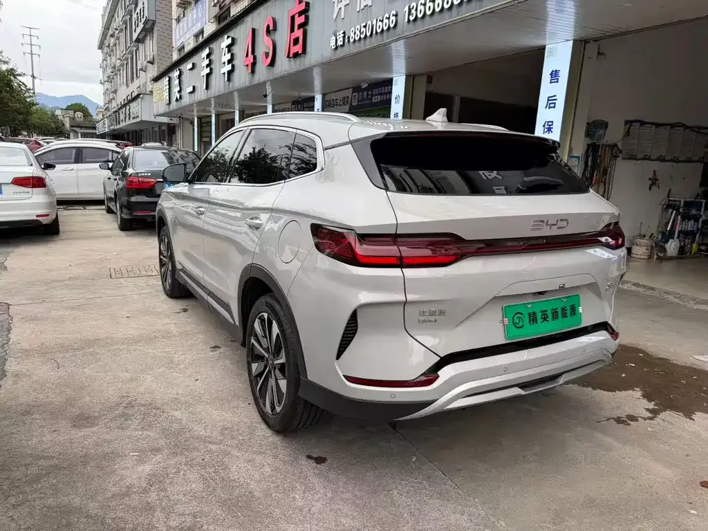 BYD PLUS New Energy — фото 3