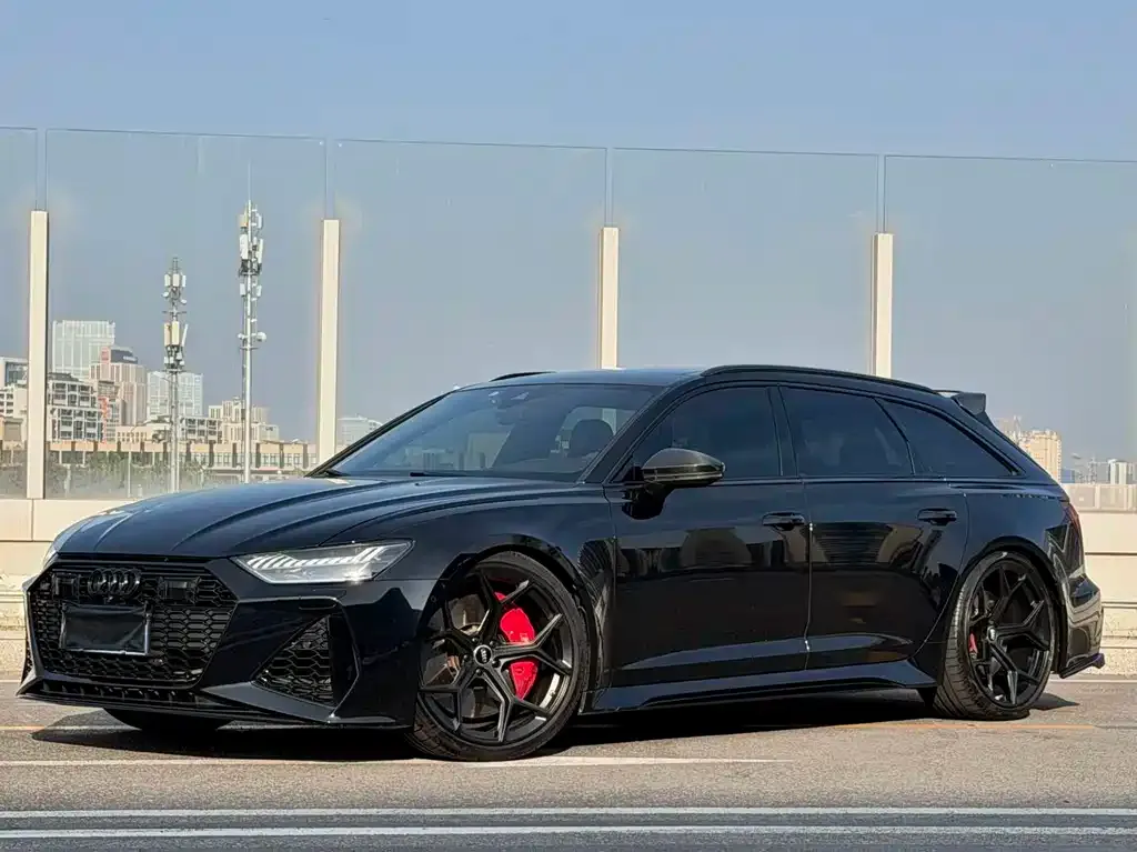 Audi RS 6 — фото 1