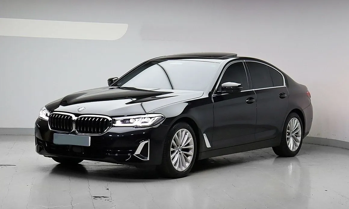 BMW 5-Series — фото 1