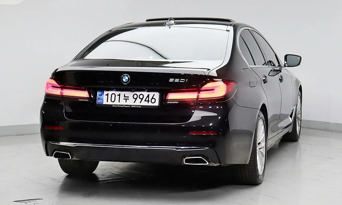 BMW 5-Series — фото 8