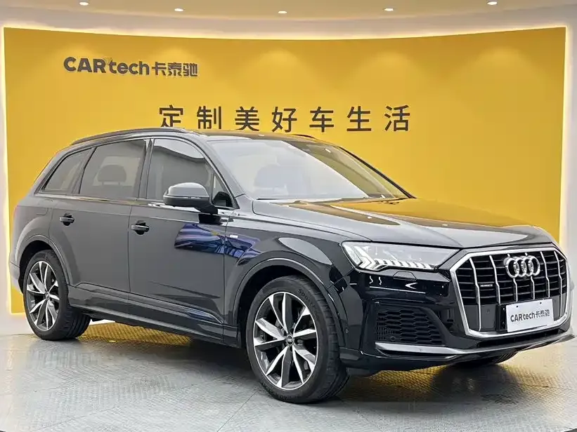 Audi Q7 — фото 3