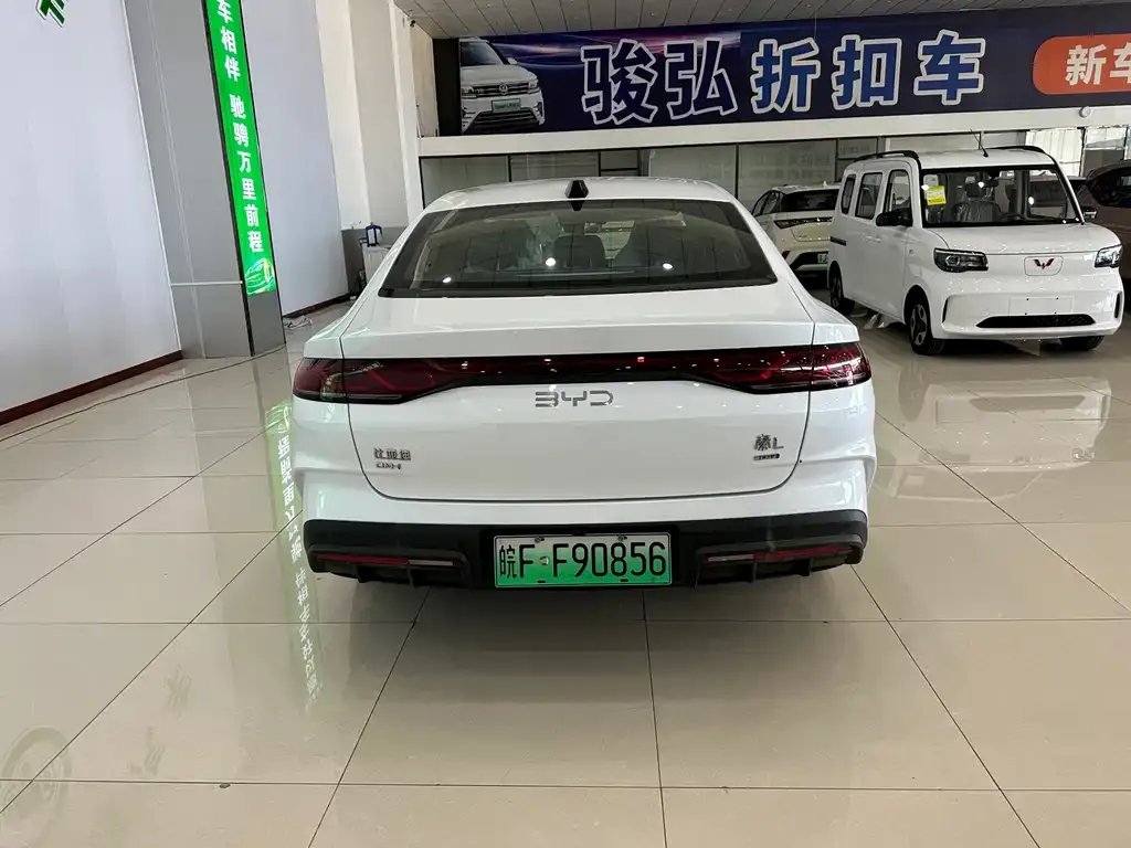 BYD Qin L — фото 6