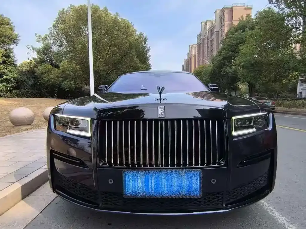 Rolls-Royce Ghost — фото 10
