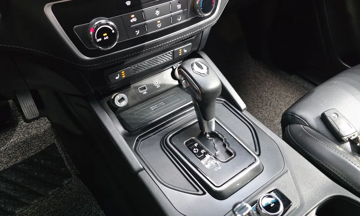 KG Mobility (Ssangyong) Rexton — фото 8