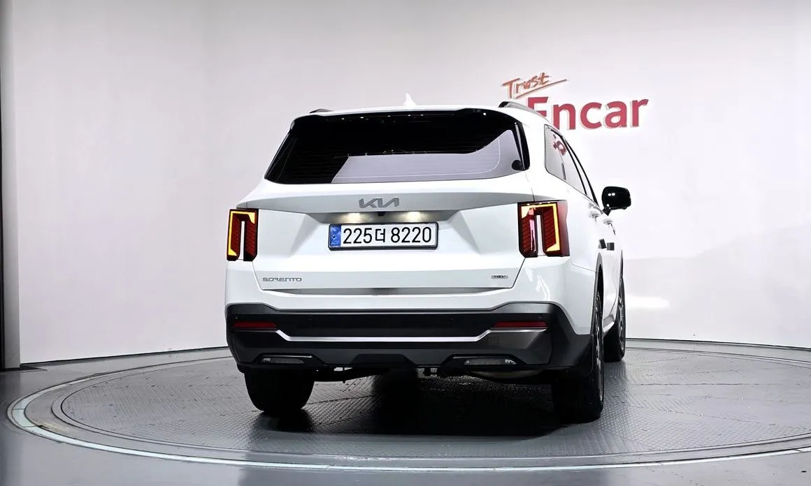 Kia Sorento — фото 4