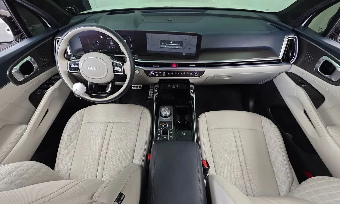 Kia Sorento — фото 5