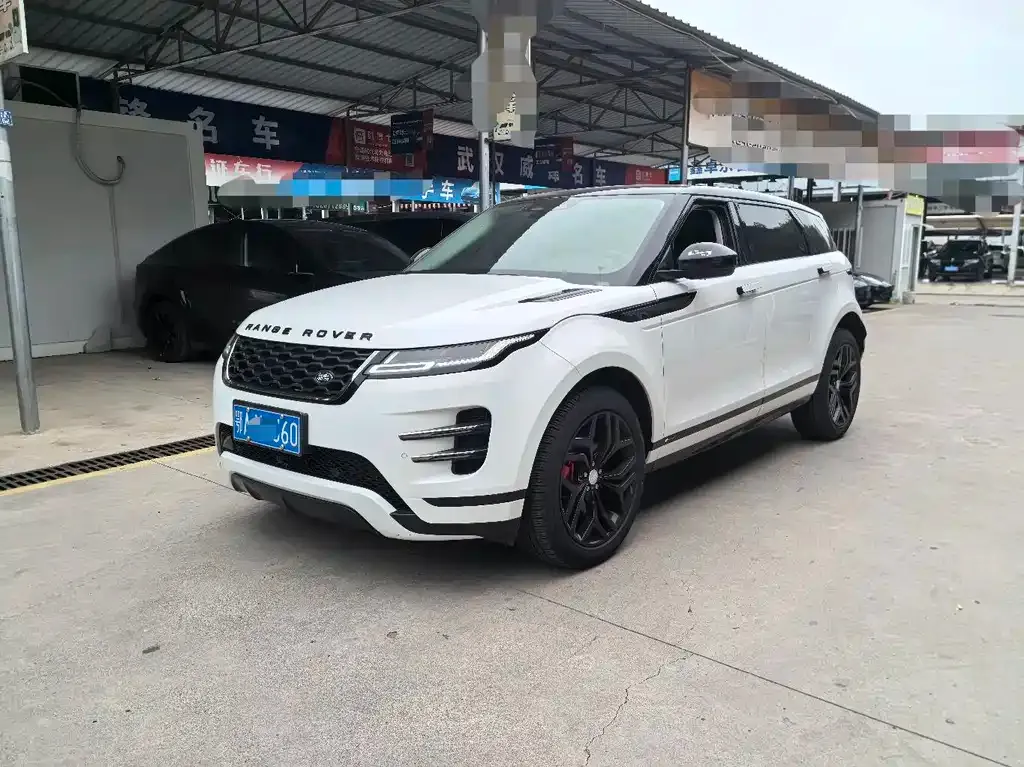 Land Rover Evoque — фото 1
