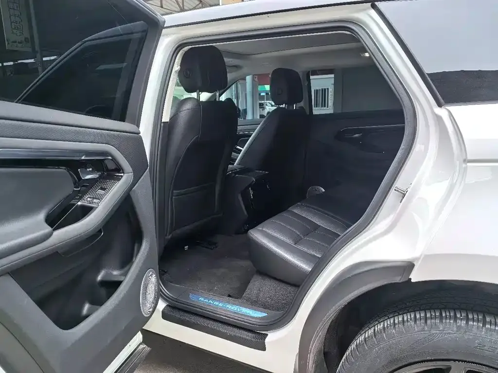 Land Rover Evoque — фото 8