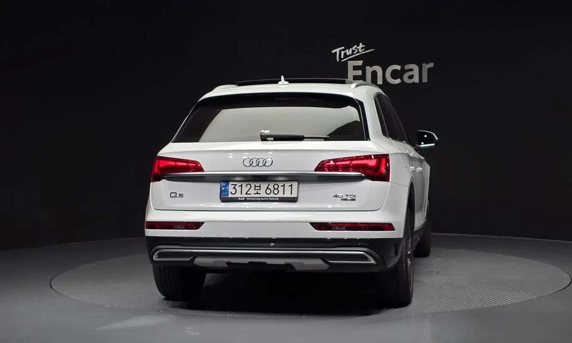 Audi Q5 — фото 3