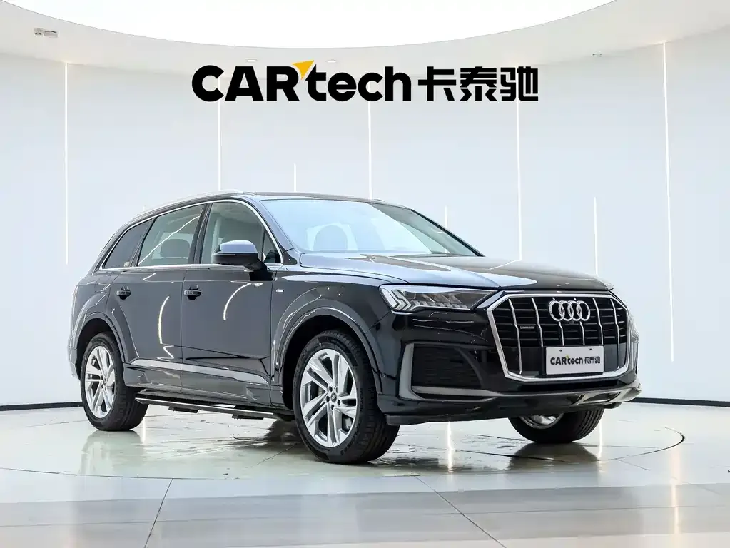 Audi Q7 — фото 7