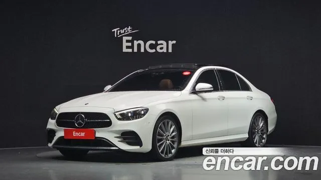 Mercedes-Benz E-Class — фото 1
