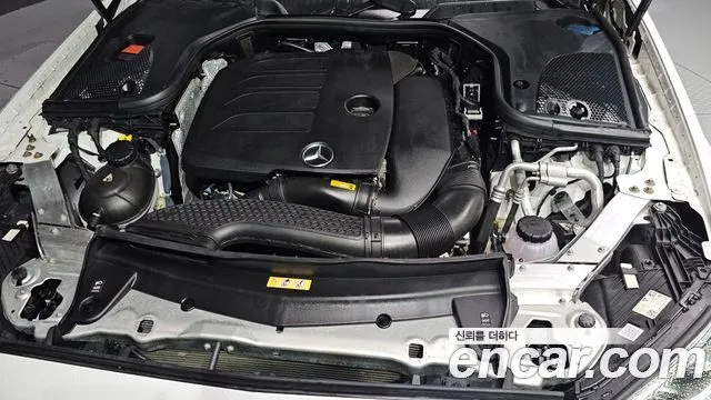 Mercedes-Benz E-Class — фото 5