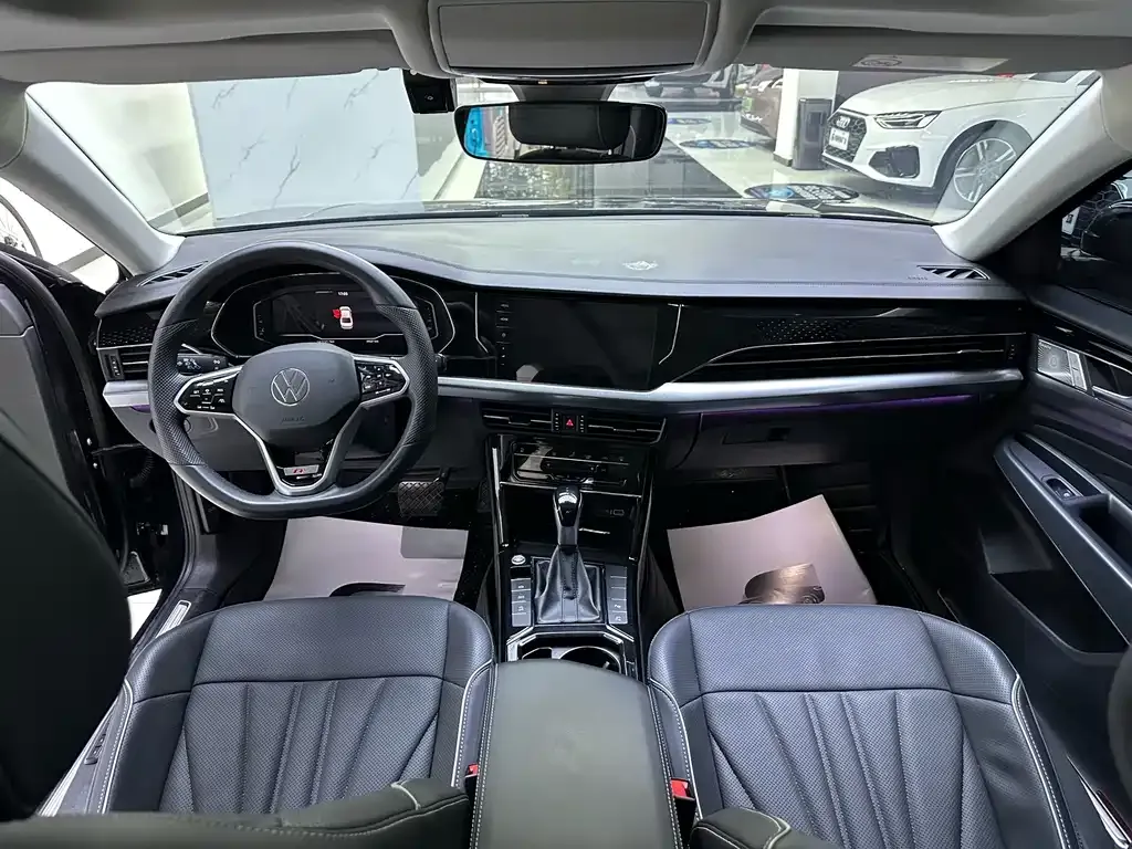 Volkswagen Passat — фото 4