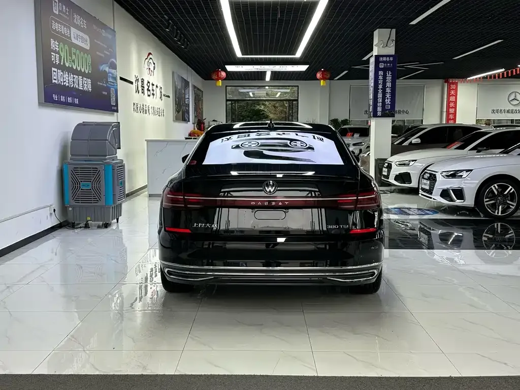 Volkswagen Passat — фото 9