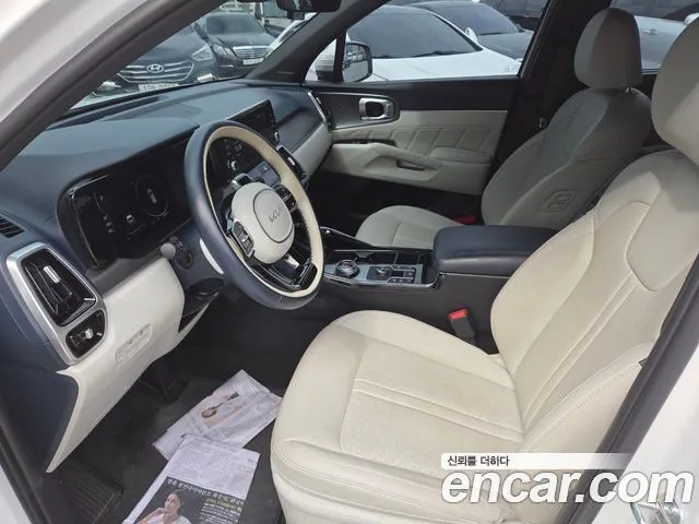 Kia Sorento — фото 8