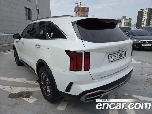 Kia Sorento — фото 3