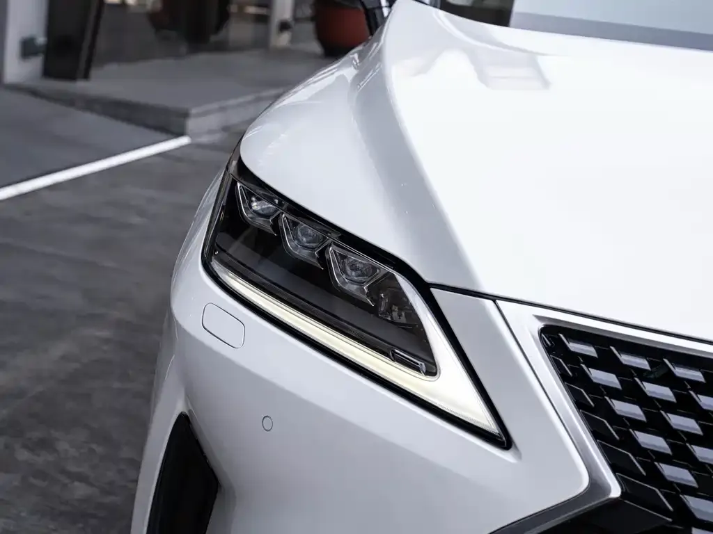 Lexus RX — фото 2