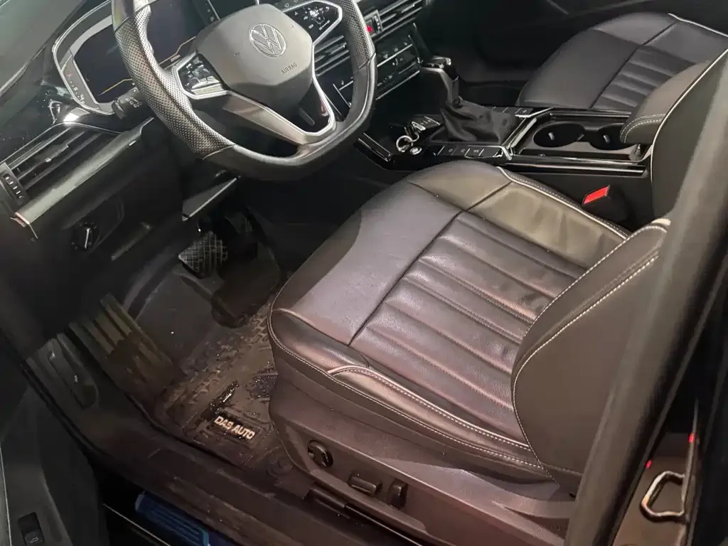 Volkswagen Passat — фото 4