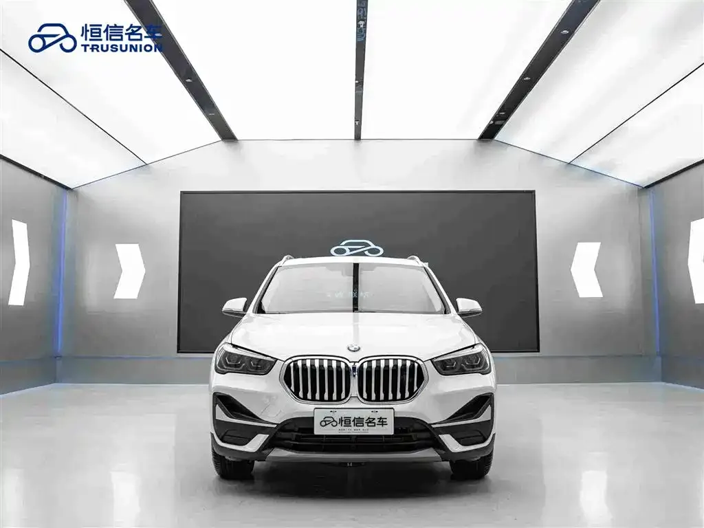 BMW X1 — фото 4