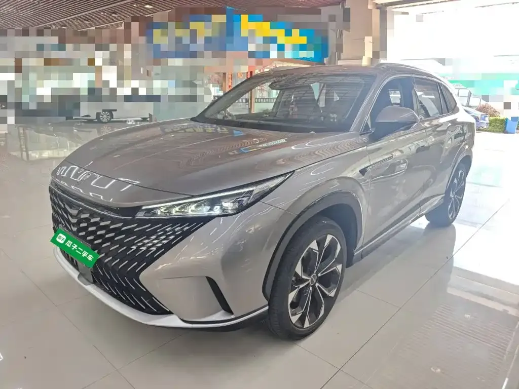 Roewe RX5 — фото 1