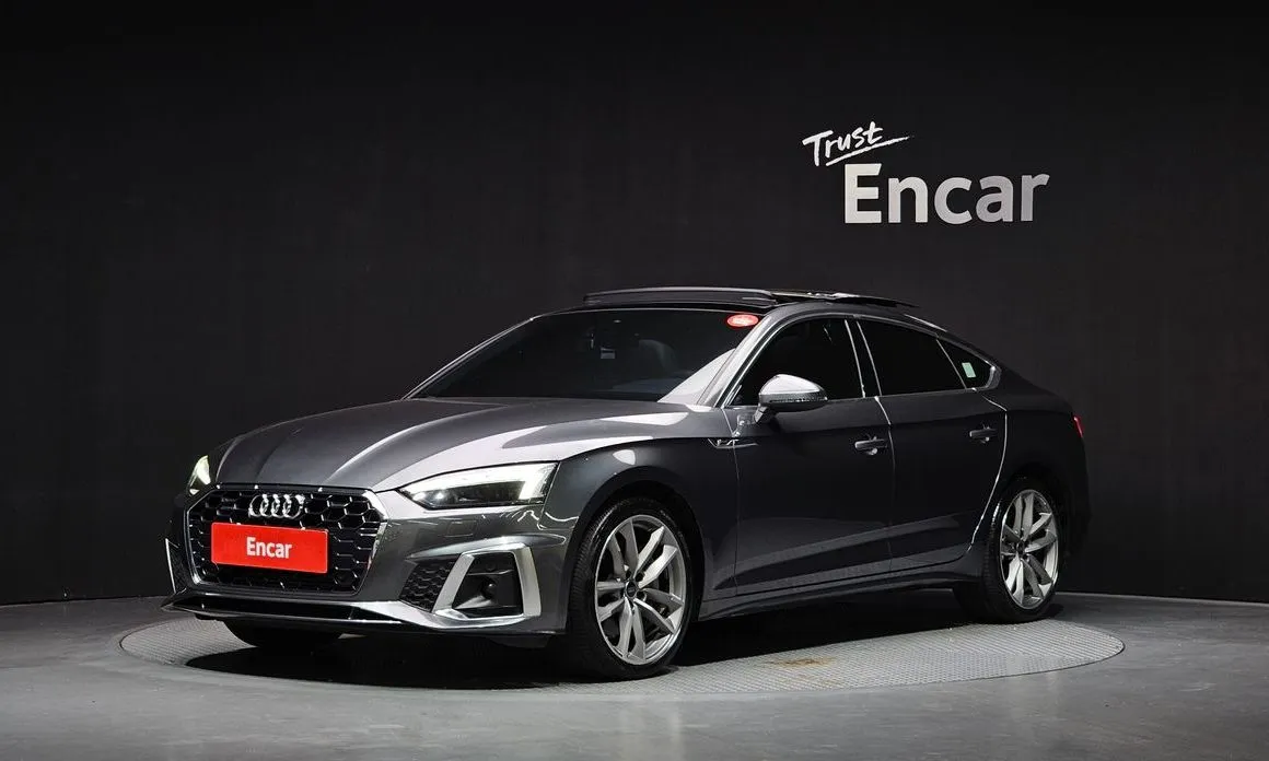 Audi A5 — фото 1