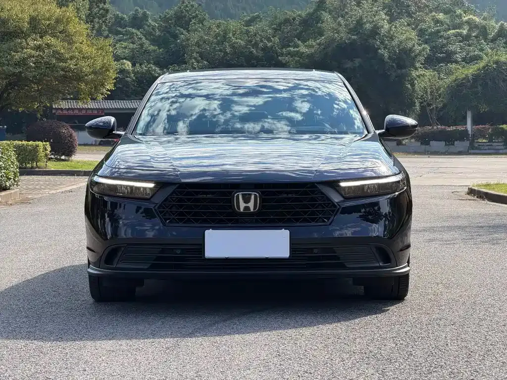 Honda Accord — фото 4
