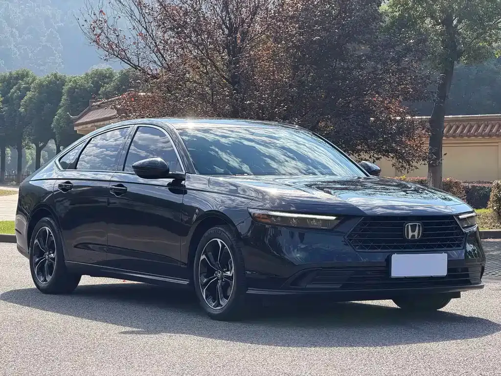 Honda Accord — фото 5