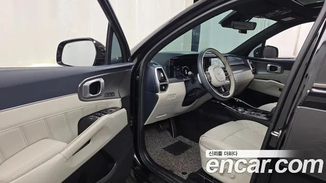Kia Sorento — фото 7