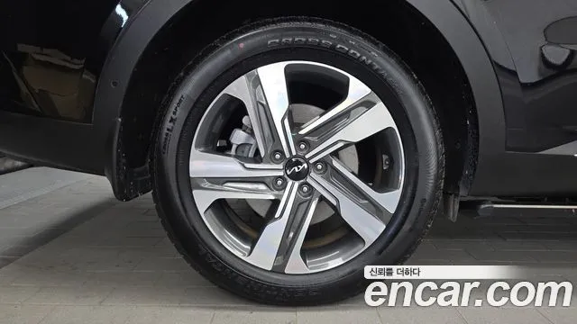Kia Sorento — фото 9