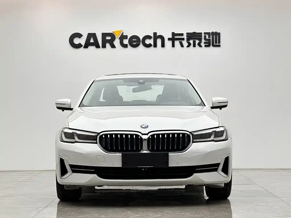 BMW 5 Series — фото 3