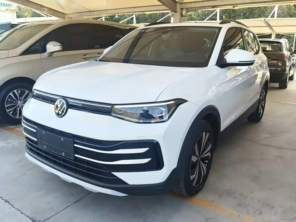 Volkswagen Tharu — фото 2