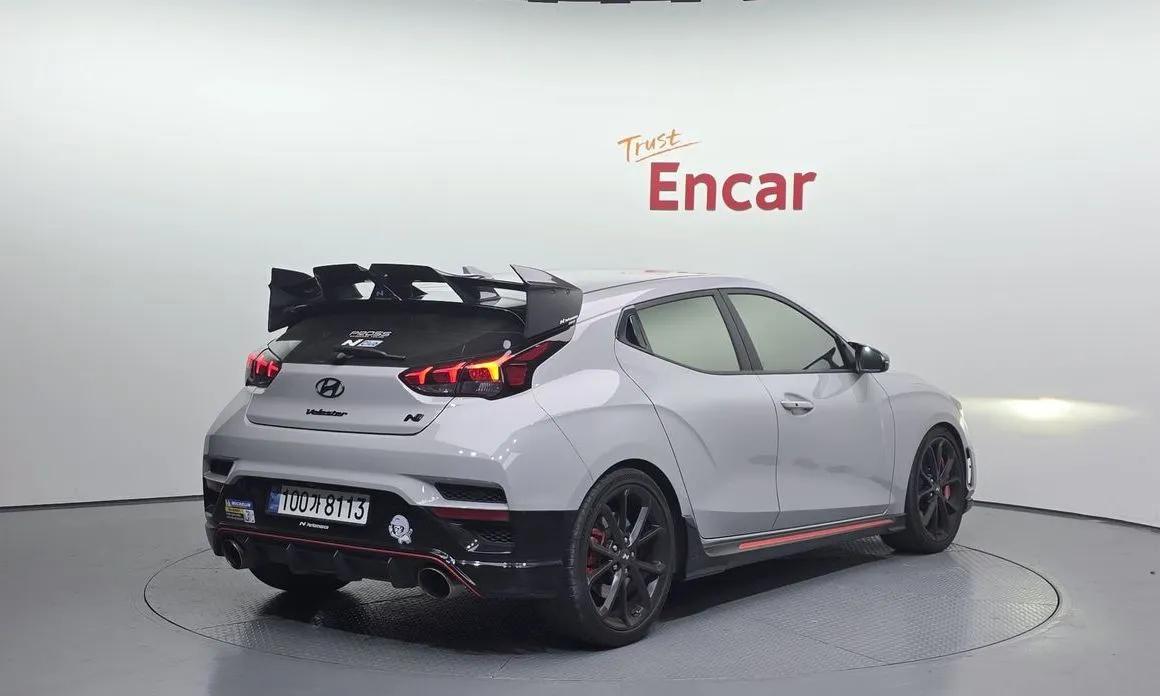 Hyundai Veloster — фото 3