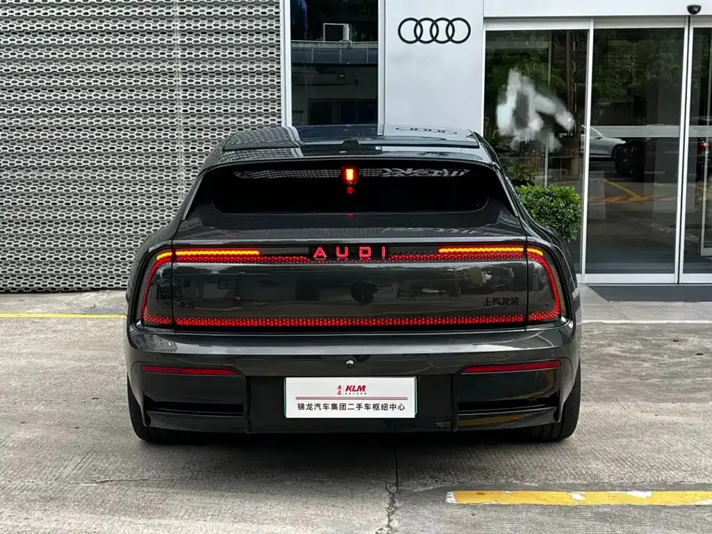 Audi E5 Sportback — фото 10