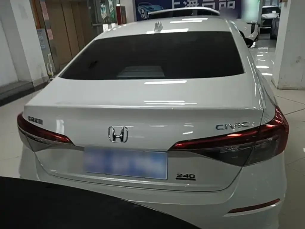 Honda Civic — фото 5