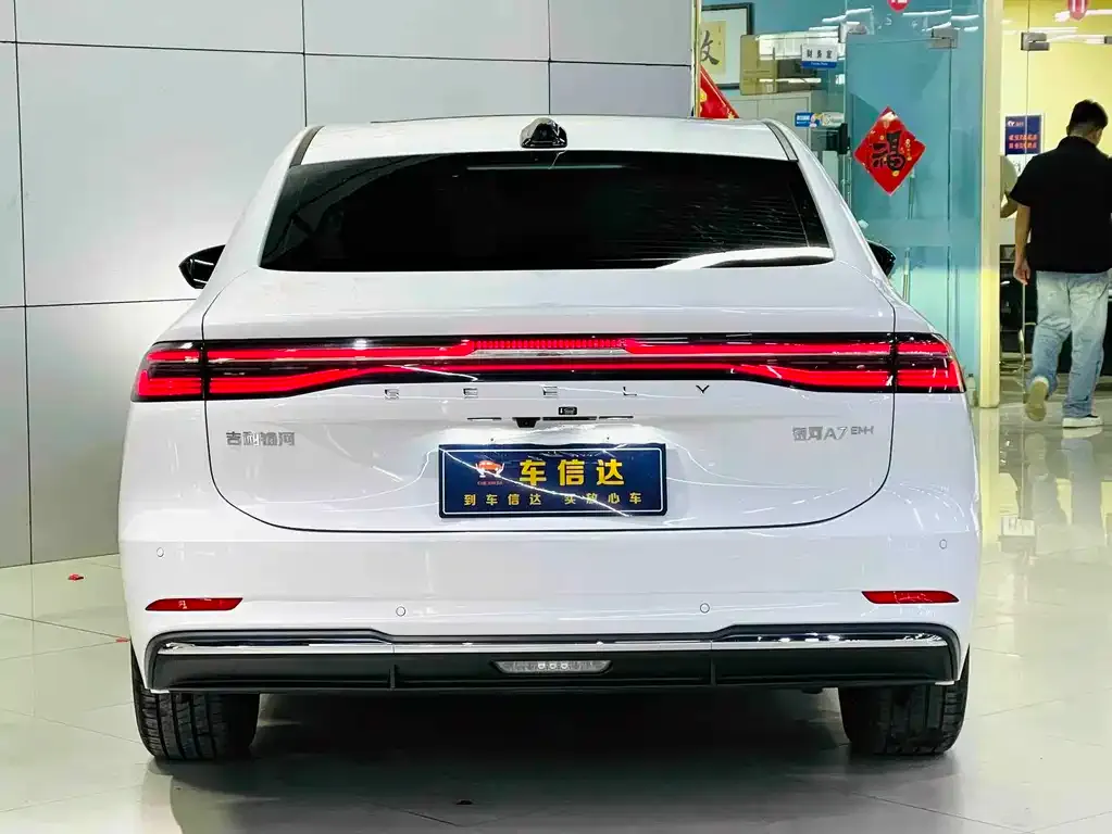 Geely Galaxy A7 EM — фото 5