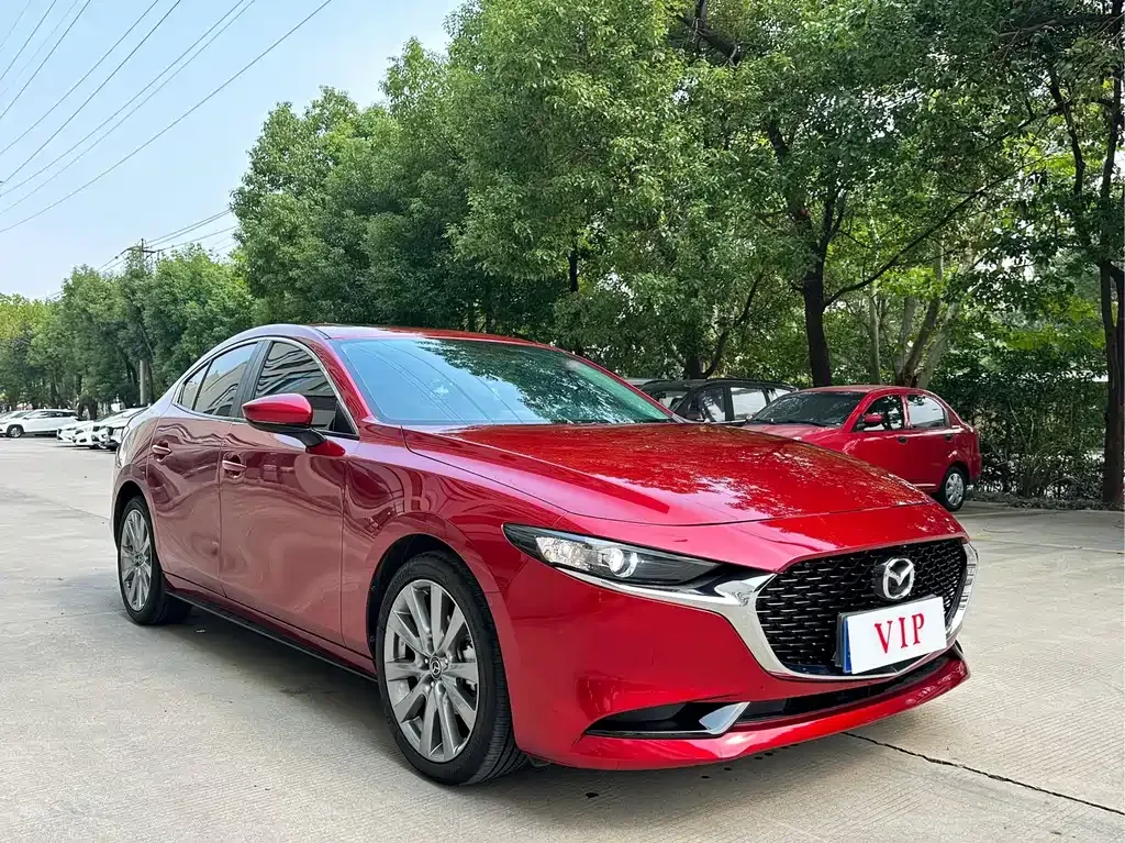Mazda 3 Axela — фото 10