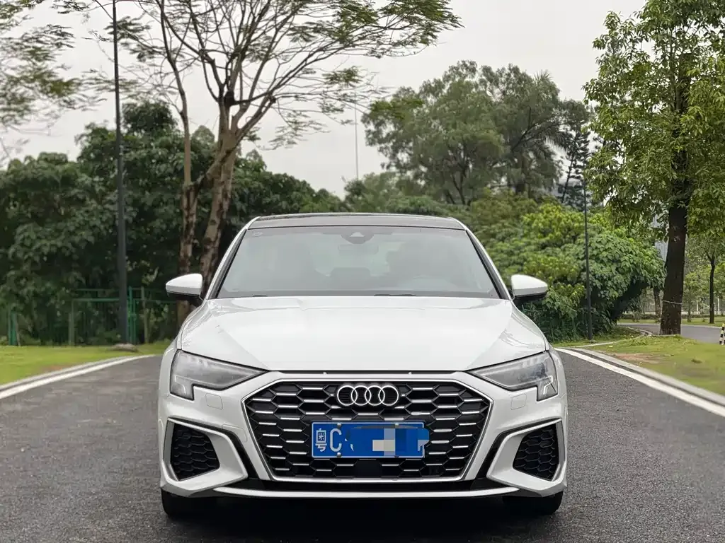 Audi A3 — фото 2