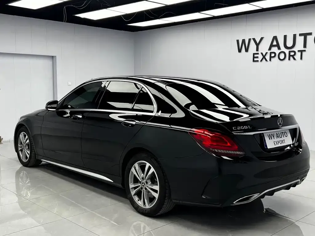 Mercedes-Benz C-Class — фото 10