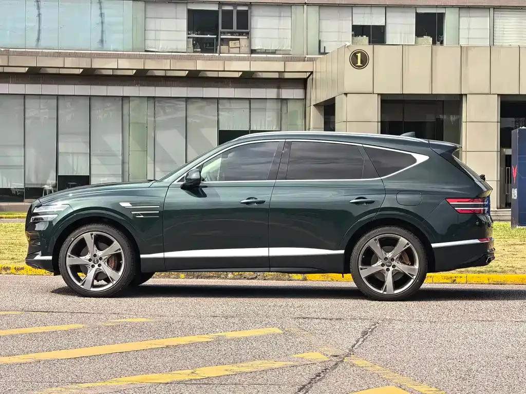Genesis GV80 — фото 10