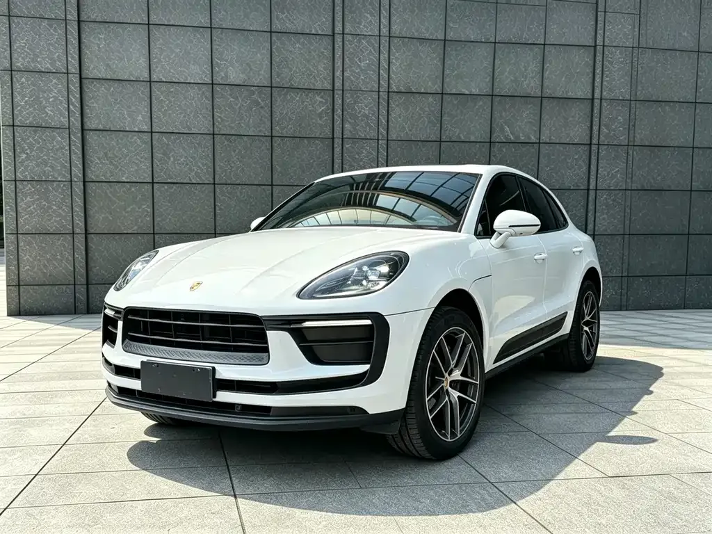 Porsche Macan — фото 1