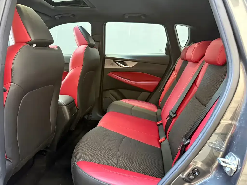 Changan CS35PLUS — фото 3