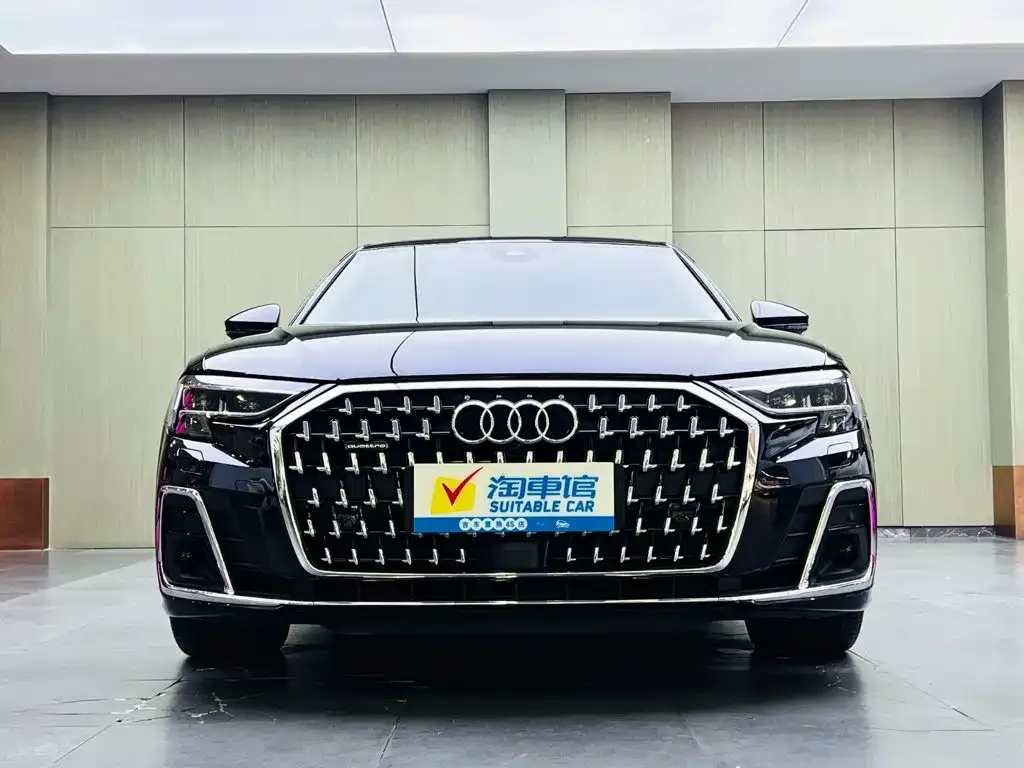 Audi A8 — фото 4