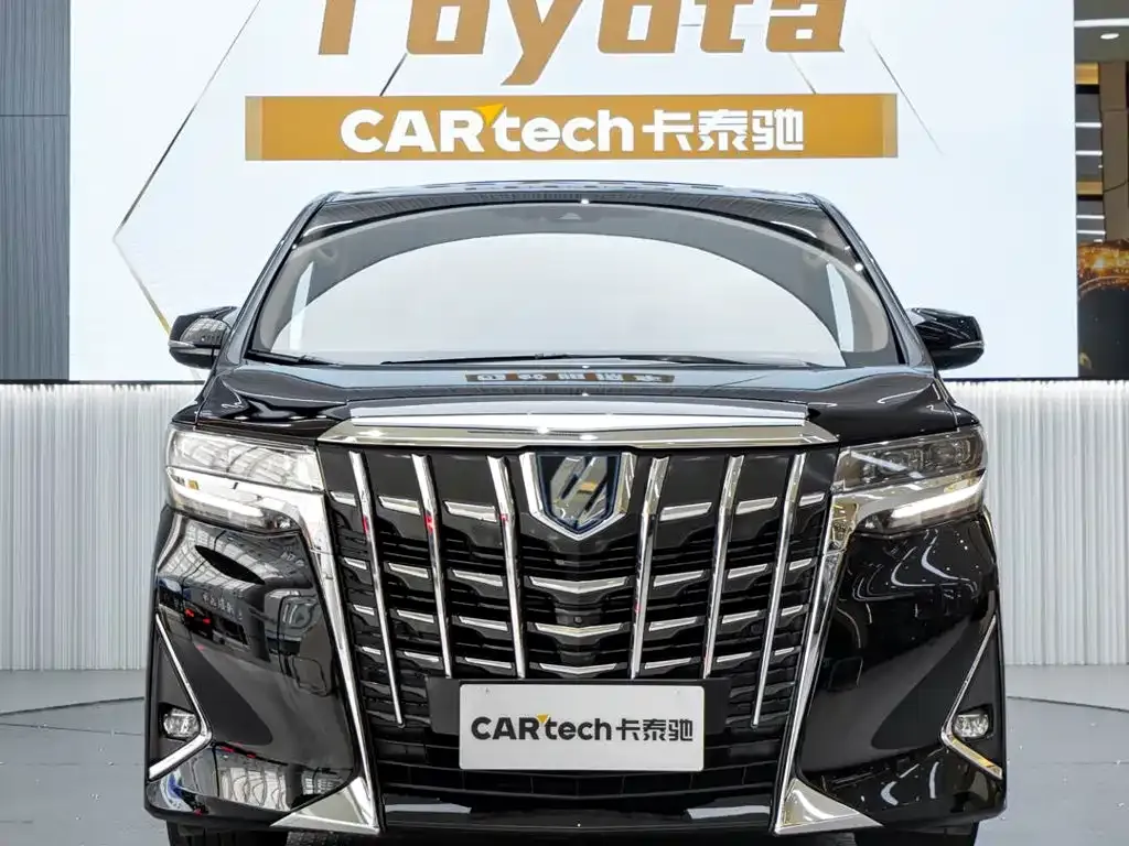 Toyota Alphard — фото 8