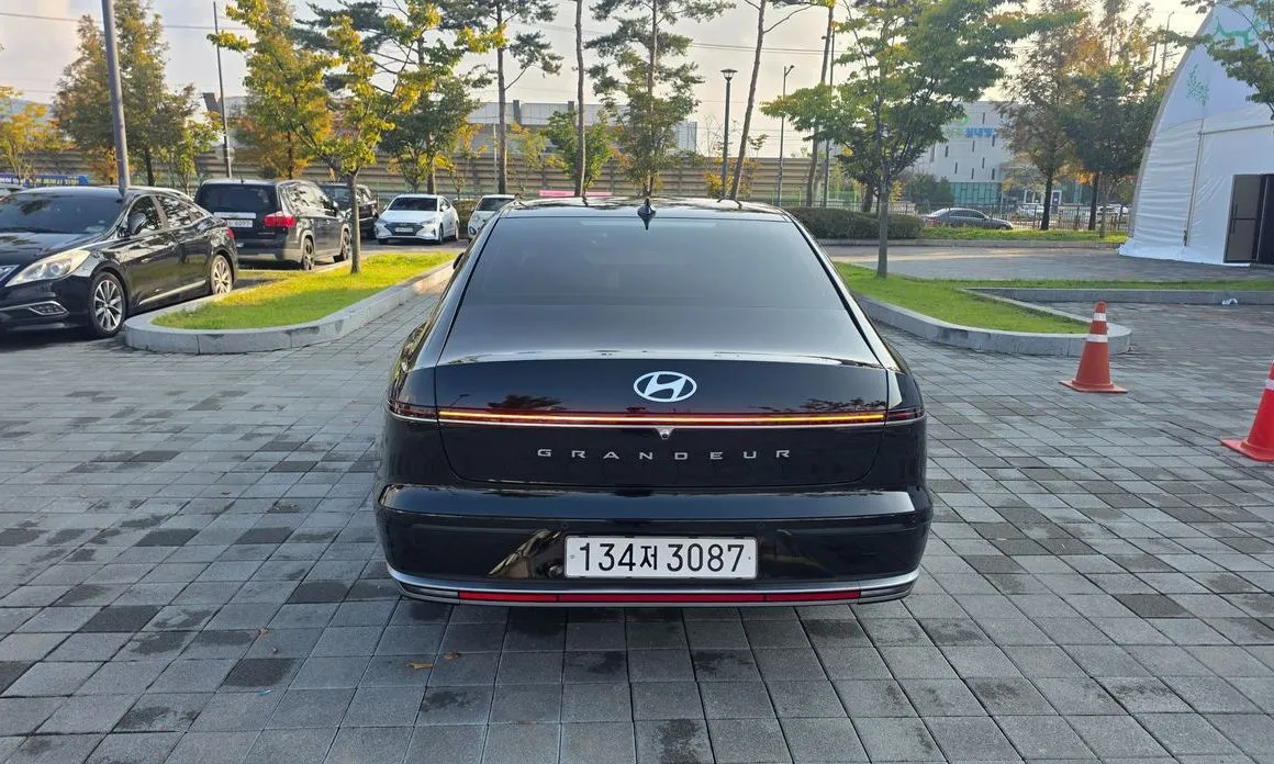 Hyundai Grandeur — фото 10