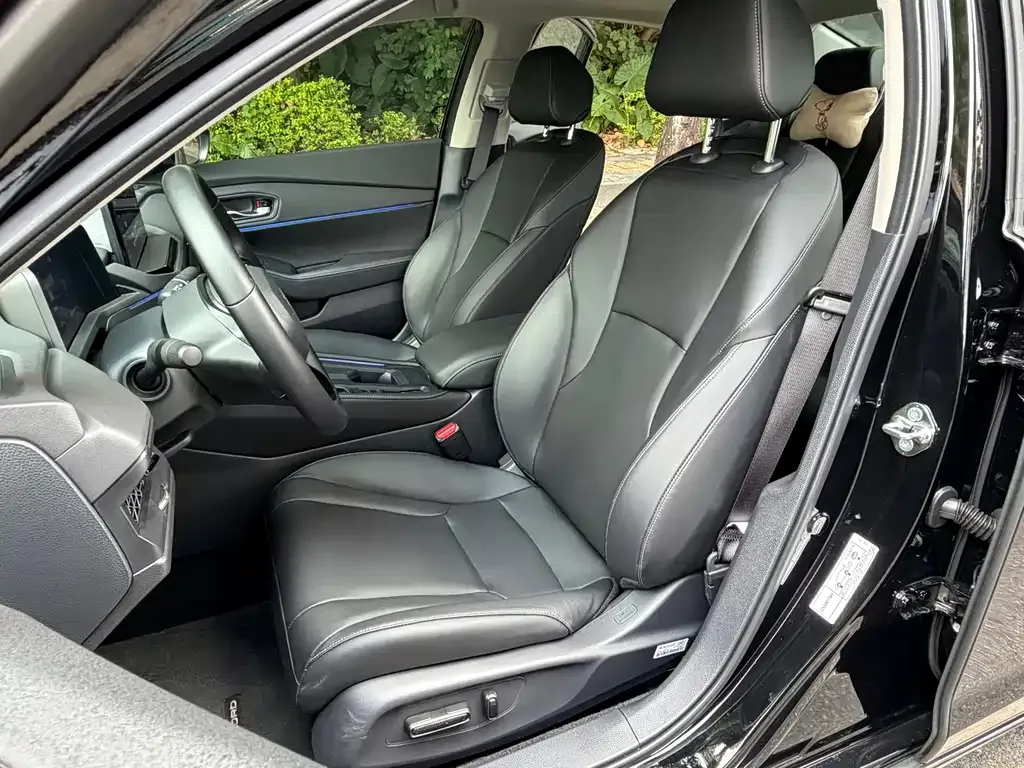 Honda Accord — фото 6