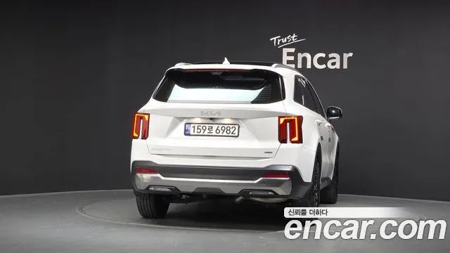 Kia Sorento — фото 4